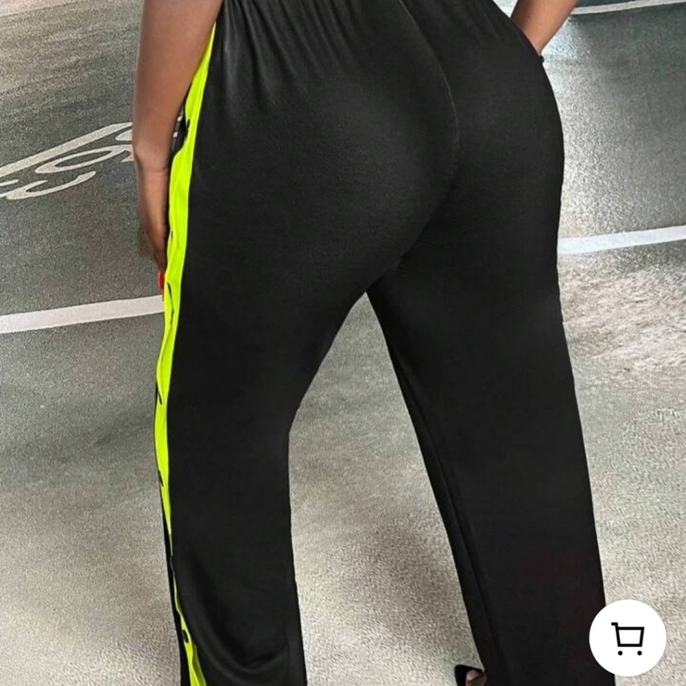 2 Pair - SHEIN Vibrant Green/Black PINK/Black - Picture 2 of 5